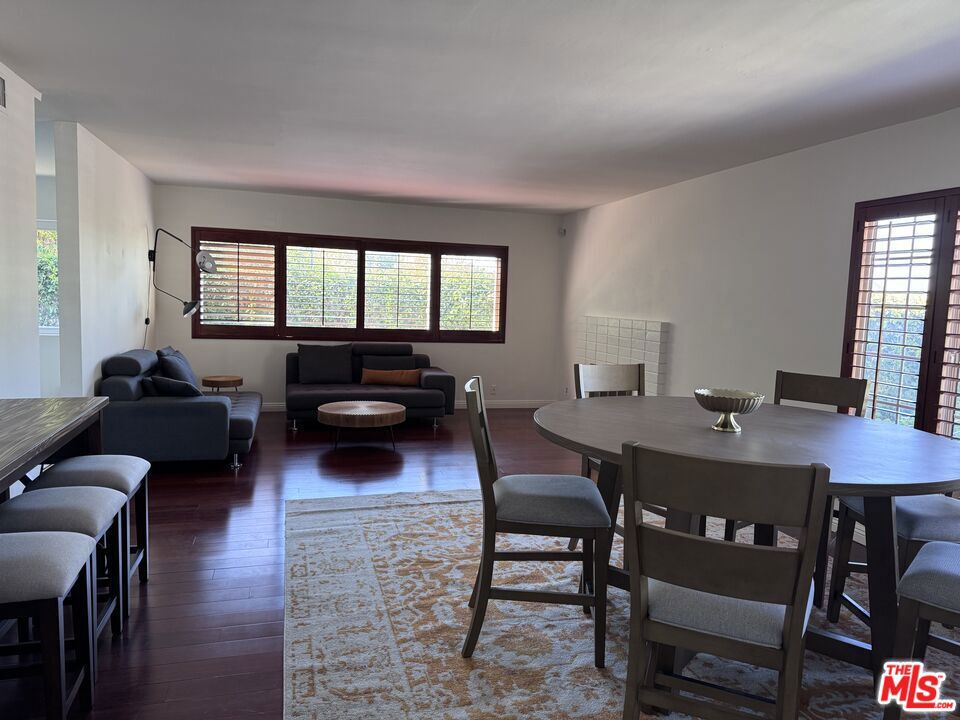 2925 Dona Susana Drive