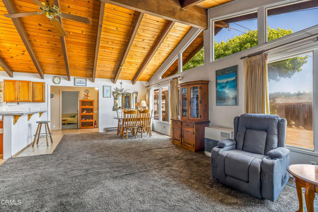 Detail Gallery Image 6 of 21 For 215 S Sanderson Way, Fort Bragg,  CA 95437 - 3 Beds | 1/1 Baths