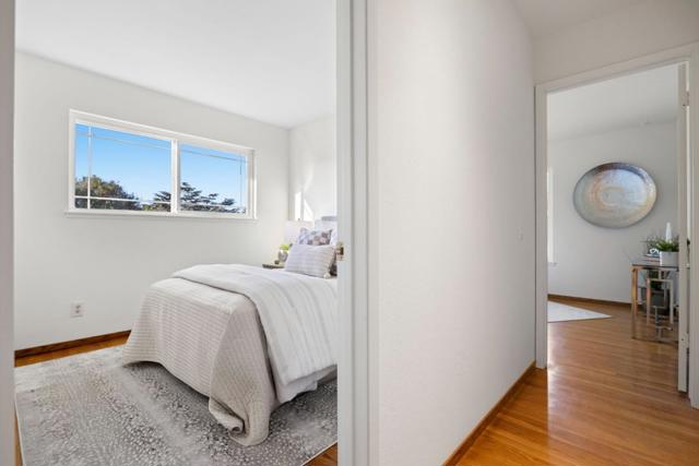 626 Harvester Drive, Foster City CA: https://media.crmls.org/mediaz/10e21014-1e89-4060-b3c2-8c889d0f9b4a.jpg