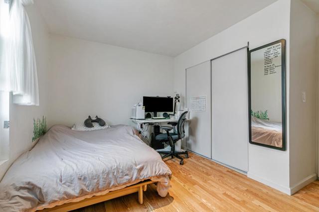 351 S 23rd Street, San Jose CA: https://media.crmls.org/mediaz/10e43f04-307d-418a-a661-05f200aa2dcd.jpg