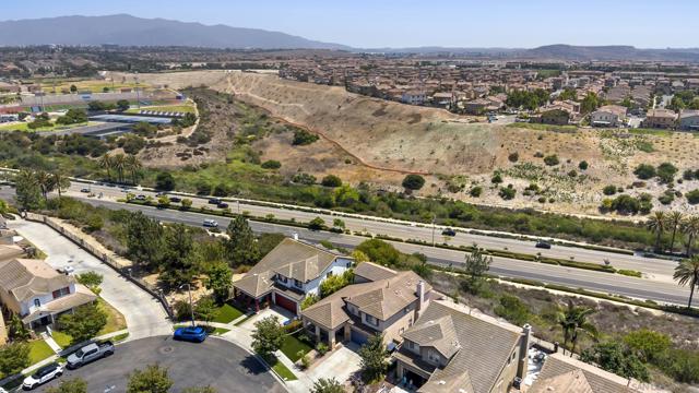 1438 Carneros Valley St, Chula Vista CA: https://media.crmls.org/mediaz/10e475d4-1475-4adf-96f1-057a7f16dd89.jpg