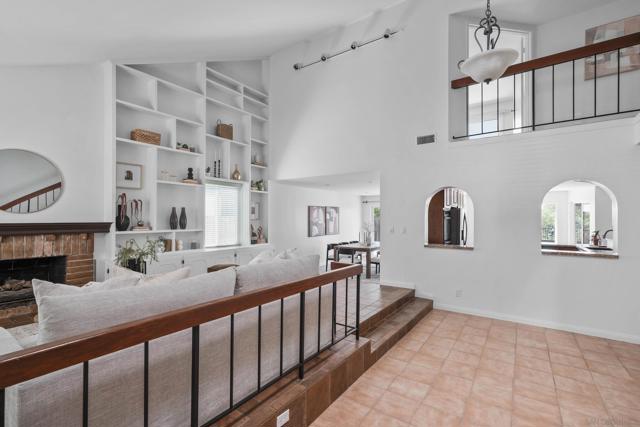 3943 Catamarca Dr, San Diego CA: https://media.crmls.org/mediaz/10e620e8-f609-41b2-9ffe-9286b4cb252b.jpg
