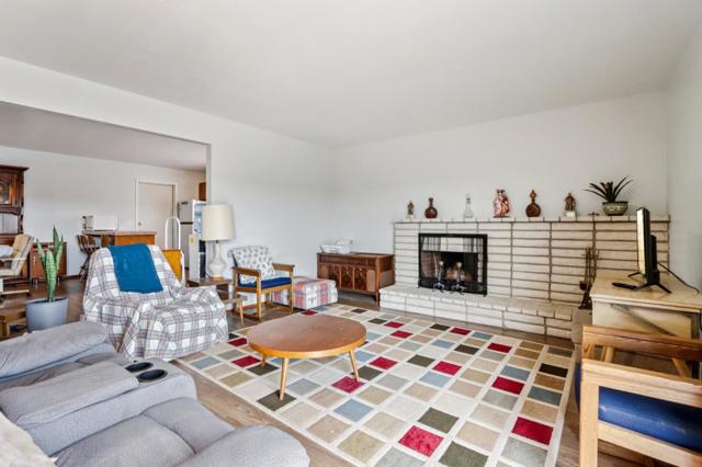 3202 TALLMON Street, Marina CA: https://media.crmls.org/mediaz/10e83ea6-0933-48cd-92b1-a482463c5cae.jpg