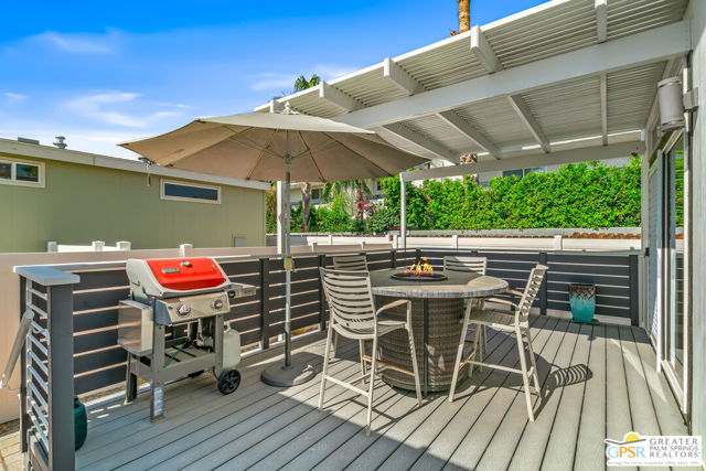 112 Pali Drive, Palm Springs CA: https://media.crmls.org/mediaz/10e92162-6485-41a4-9814-7cd470ac0c69.jpg