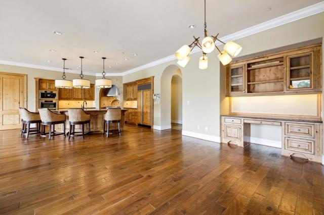 1305 Lions Peak Lane, San Martin CA: https://media.crmls.org/mediaz/10ea32bd-6039-446b-b76a-792f95228e86.jpg