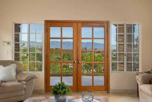 Image 10 of 59 For 10059 Boulder Knolls Drive
