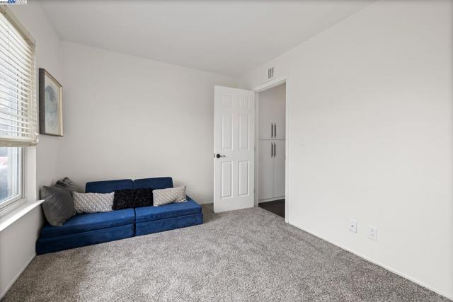 2889 Biddleford Drive, San Ramon CA: https://media.crmls.org/mediaz/10eb8b41-c702-454e-8c02-b8ecc35c11cf.jpg