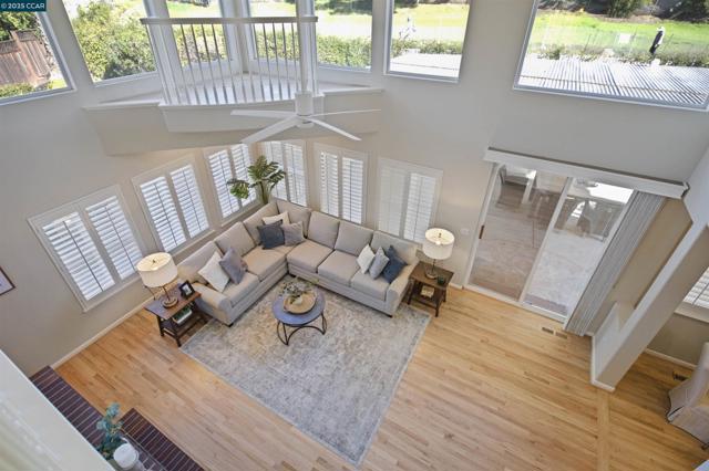 Image 11 of 37 For 782 Ygnacio Woods Ct