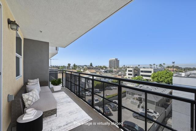 3650 5Th Ave, San Diego CA: https://media.crmls.org/mediaz/10eca1be-d6eb-48a7-849b-27f8e22e97ec.jpg