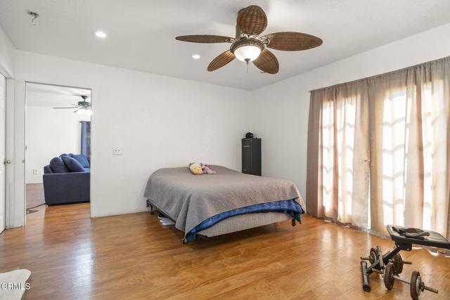 Detail Gallery Image 21 of 52 For 320 D St, Fillmore,  CA 93015 - 4 Beds | 2/1 Baths