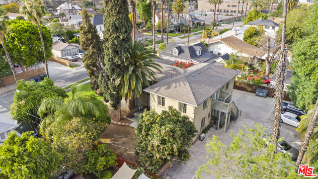 4562 Orange Street, Riverside CA: https://media.crmls.org/mediaz/10edad82-036b-49c3-8238-24c1c5558cd6.jpg