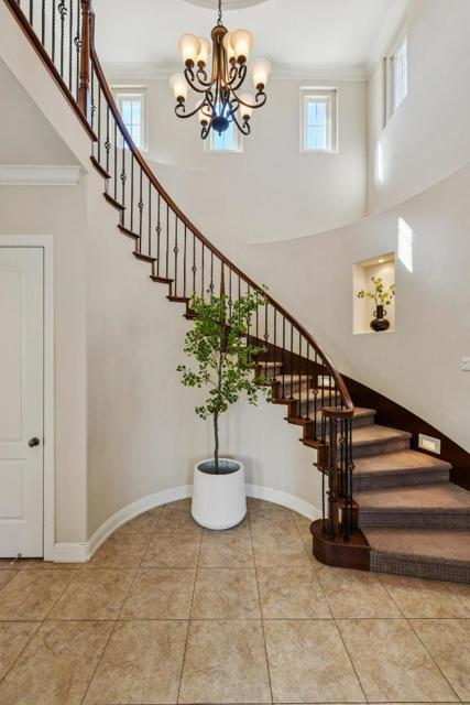 19011 Clayton Avenue, Morgan Hill CA: https://media.crmls.org/mediaz/10ee5f41-5bbb-43fd-8665-04c85ea34819.jpg