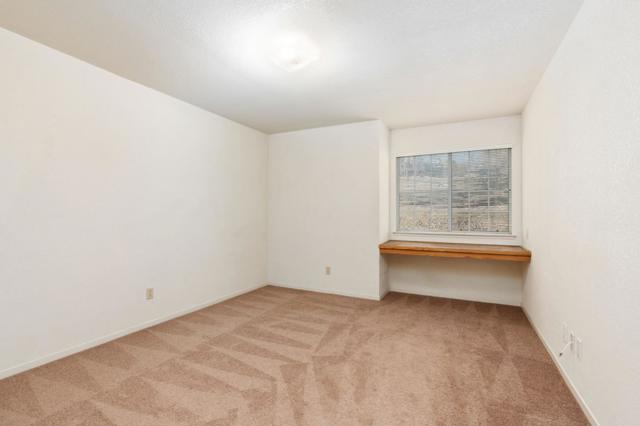 30159 Horseshoe Drive, Coarsegold CA: https://media.crmls.org/mediaz/10eeda58-9687-4565-b55a-dd9bf14c9d85.jpg