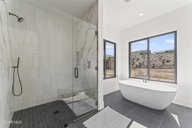 Image 34 of 93 For 532 Corte Corrida