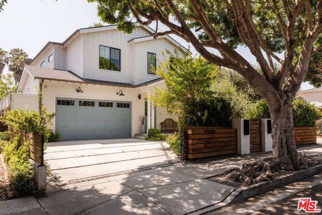 1128 Marine Street photo 1