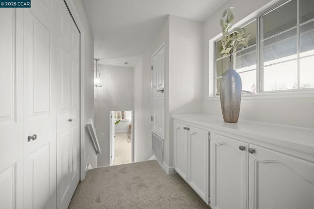 316 Mercury Way, Pleasant Hill CA: https://media.crmls.org/mediaz/10f01ed5-efcf-464e-b55c-580a2c635177.jpg