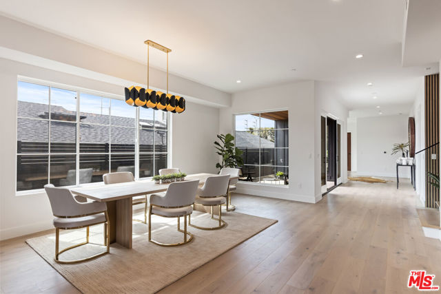 908 Rosecrans Avenue, Manhattan Beach, California 90266, 5 Bedrooms Bedrooms, ,1 BathroomBathrooms,Residential,For Sale,Rosecrans,25547139