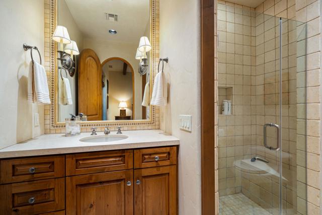 77205 Loma Vista, La Quinta CA: https://media.crmls.org/mediaz/10f30e42-5aa7-4582-b634-396511325a43.jpg