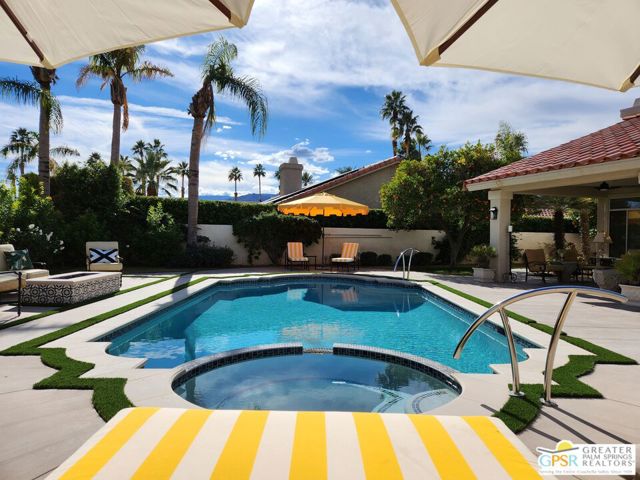 36660 Palm Court, Rancho Mirage CA: https://media.crmls.org/mediaz/10f37eef-ef75-4cd9-809e-0b7caf878764.jpg
