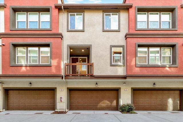 1011 Bellante Lane, San Jose CA: https://media.crmls.org/mediaz/10f490bc-3aa6-4a38-9590-9905298c414c.jpg