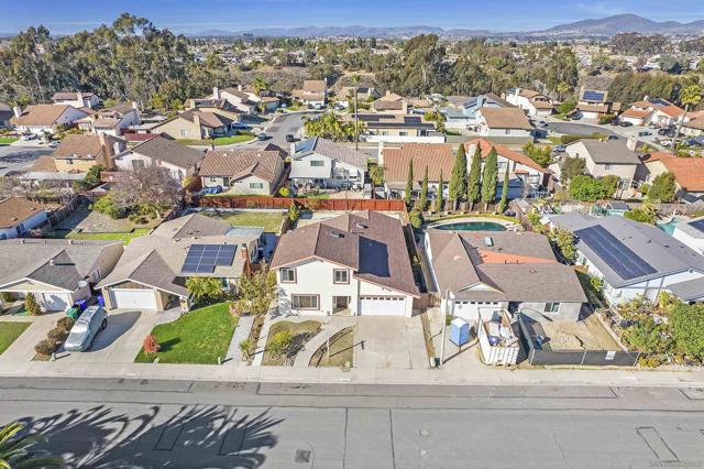 7742 Parma Ln, San Diego CA: https://media.crmls.org/mediaz/10f49eee-6650-43cd-86a0-1873b043c364.jpg