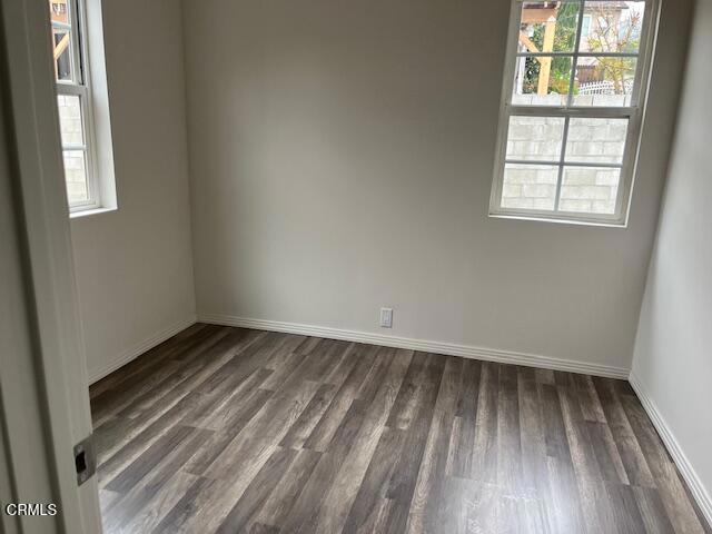 Detail Gallery Image 9 of 16 For 10029 Marcus Ave, Tujunga,  CA 91042 - 2 Beds | 1 Baths