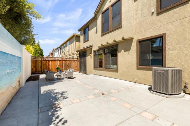 4681 La Crescent Loop, San Jose CA: https://media.crmls.org/mediaz/10f6275e-2941-4209-89b1-20aefce6f63b.jpg