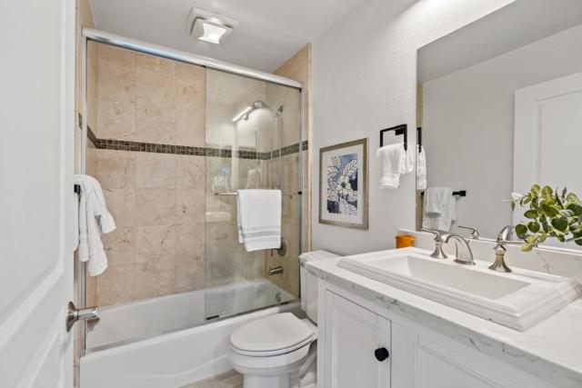 811 La Montagne Place, South San Francisco CA: https://media.crmls.org/mediaz/10f68526-0180-4617-b8cb-29fe4ac644fb.jpg