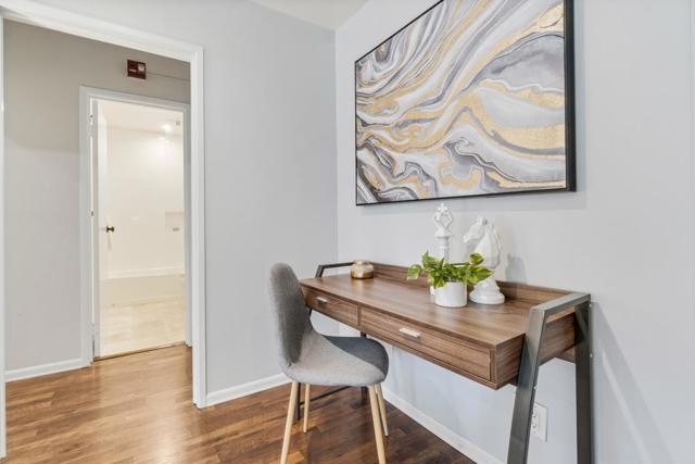 902 Peninsula Avenue, San Mateo CA: https://media.crmls.org/mediaz/10f9208e-f46c-4bd0-a5a8-cbff5ed13c06.jpg