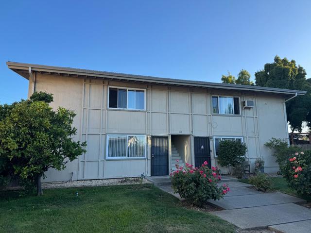 614 Beta Court, Campbell CA: https://media.crmls.org/mediaz/10f9d96f-9317-43d1-b568-7af9a750758c.jpg