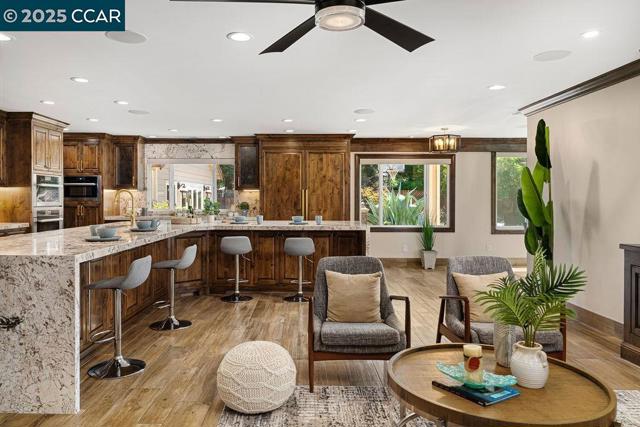 221 El Sobrante Dr, Danville CA: https://media.crmls.org/mediaz/10f9eeaa-f002-40d0-9bb6-b3fb1cde5006.jpg