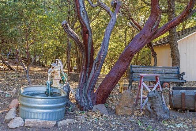 3306 Oak Grove, Julian CA: https://media.crmls.org/mediaz/10fa7482-32c1-4d66-aaba-3a0a51a4cb8c.jpg
