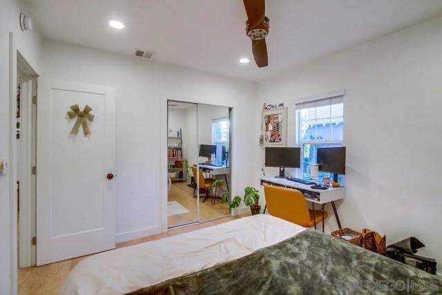 Image 18 of 53 For 5052 35th Street