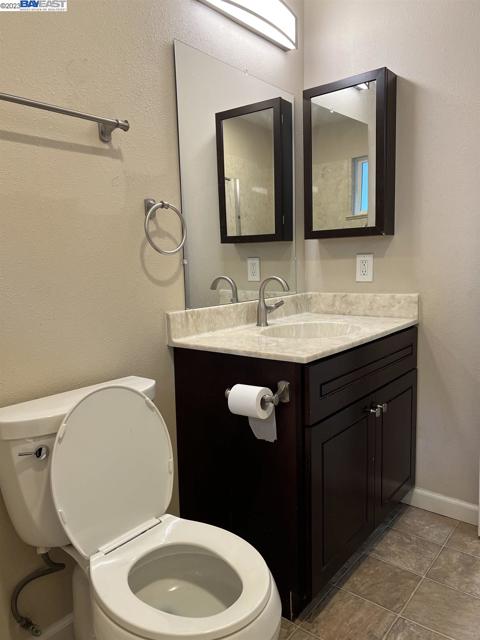 36976 Mulberry St, Newark CA: https://media.crmls.org/mediaz/10fbd22e-fda1-436b-927c-91e21301da70.jpg