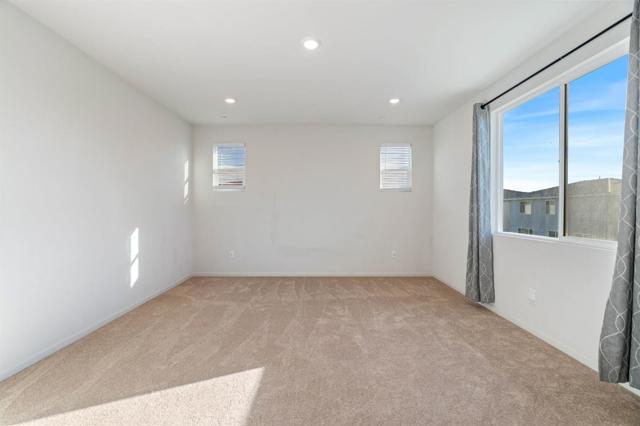 10190 Ashlar, Elk Grove CA: https://media.crmls.org/mediaz/10fc07ec-3ec8-49d2-ad0f-5465ee553bb6.jpg