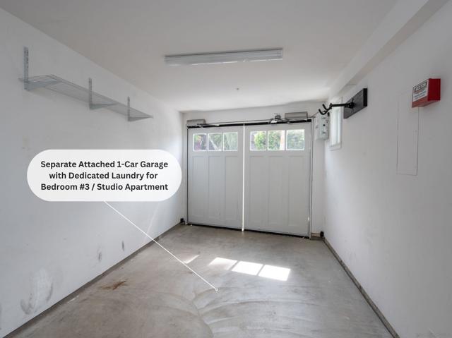 249 Playa Del Norte, La Jolla CA: https://media.crmls.org/mediaz/10fc2b0e-beaf-47b1-8319-05bc9fdbb727.jpg