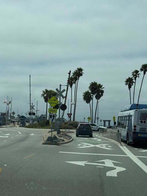 356 Everson Drive, Santa Cruz CA: https://media.crmls.org/mediaz/10fdc63b-cfeb-4452-99a4-8de09adc36ce.jpg