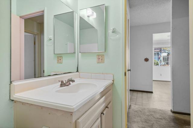 Detail Gallery Image 22 of 29 For 2469 Turnbridge, Escondido,  CA 92027 - 2 Beds | 2 Baths