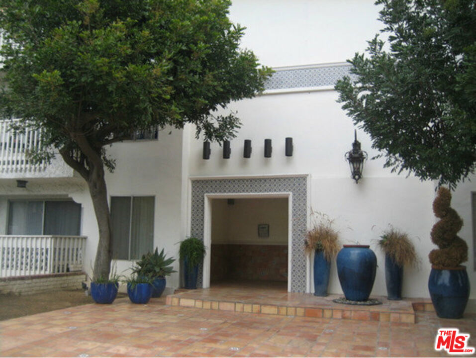 3111 4th Street #218