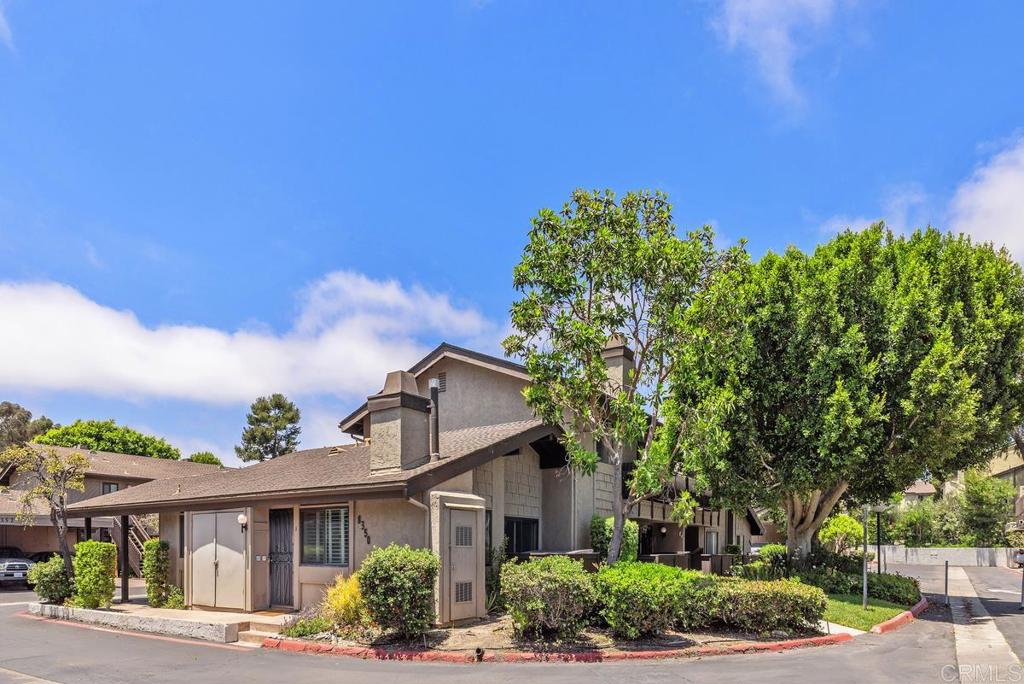 8350 Via Sonoma #A