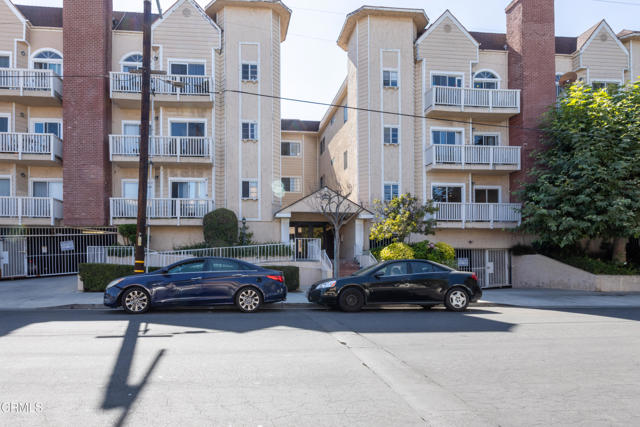 Detail Gallery Image 26 of 26 For 5135 Zelzah Ave #107,  Encino,  CA 91316 - 2 Beds | 2 Baths