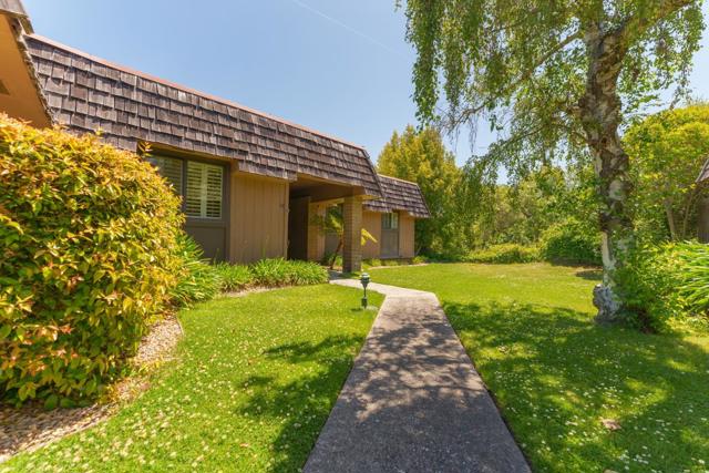 23799 Monterey-Salinas Highway, Salinas CA: https://media.crmls.org/mediaz/1101b703-9b68-4600-ba34-8cf8ea8effc3.jpg