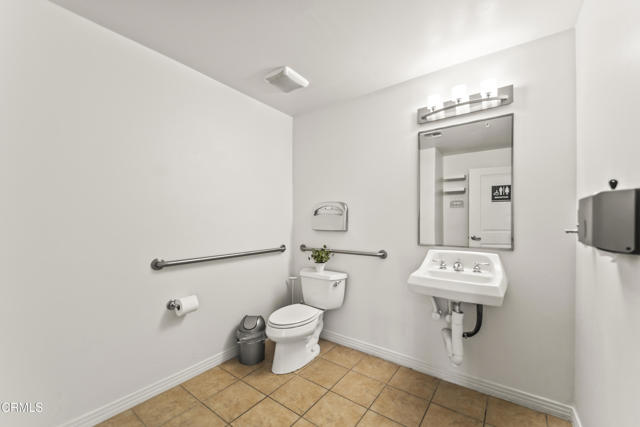 Detail Gallery Image 5 of 23 For 931 E Walnut St #202,  Pasadena,  CA 91106 - 1 Beds | 1/1 Baths