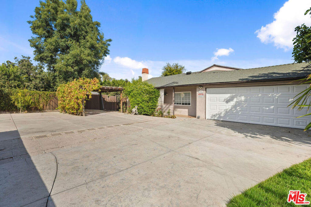 6308 Lindley Avenue