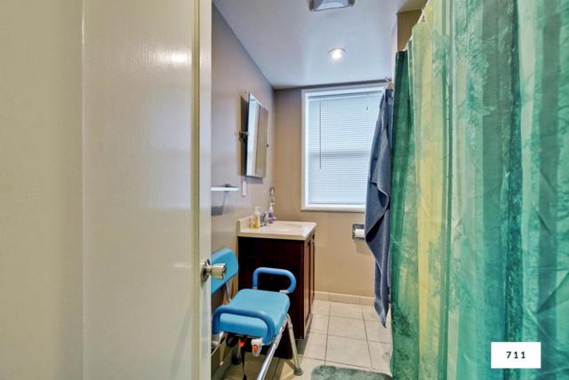 711 Roosevelt Avenue, Redwood City CA: https://media.crmls.org/mediaz/110323c5-1dc7-40b4-b6f1-5da35d77fe39.jpg