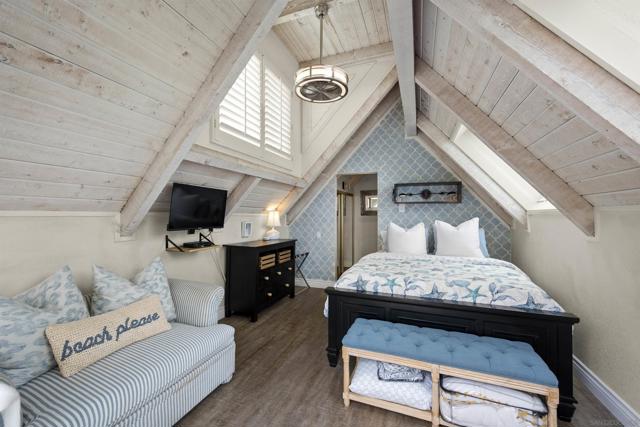 841 Pismo Ct, San Diego CA: https://media.crmls.org/mediaz/11058a8e-86c1-422e-8eed-b32e9e3845d1.jpg