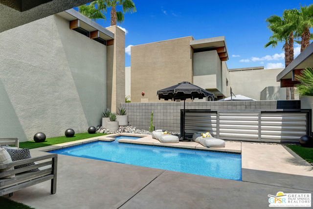 1508 E Baristo Road, Palm Springs CA: https://media.crmls.org/mediaz/11075e0f-406d-474b-b657-9e74b0372711.jpg
