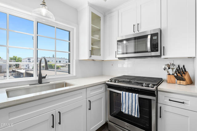 Detail Gallery Image 12 of 30 For 227 S Madison Ave #206,  Pasadena,  CA 91101 - 2 Beds | 2 Baths