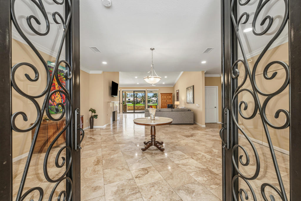 MLS #219138381DA image #14