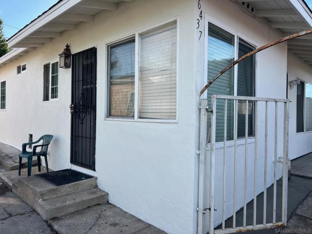 6431 37 Madrone Ave, San Diego CA: https://media.crmls.org/mediaz/11081a47-7b8c-46b1-936e-b004f4c5a48f.jpg